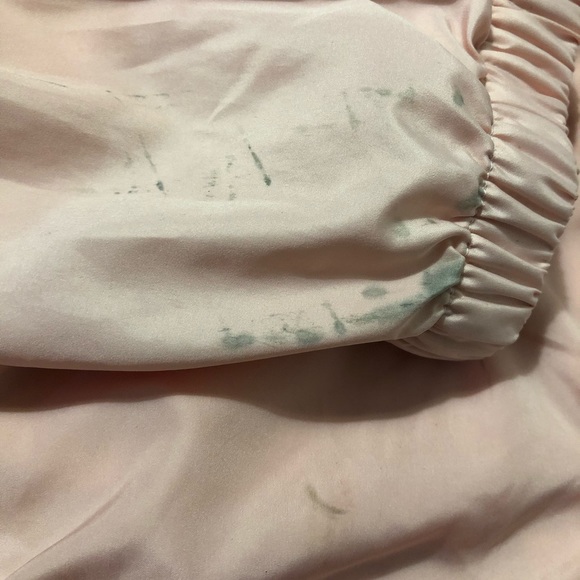 Pink windbreaker - Picture 3 of 3